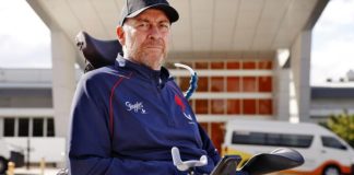 Rugby league world unites for former coach Daniel Anderson who was left a quadriplegic after bodysurfing accident